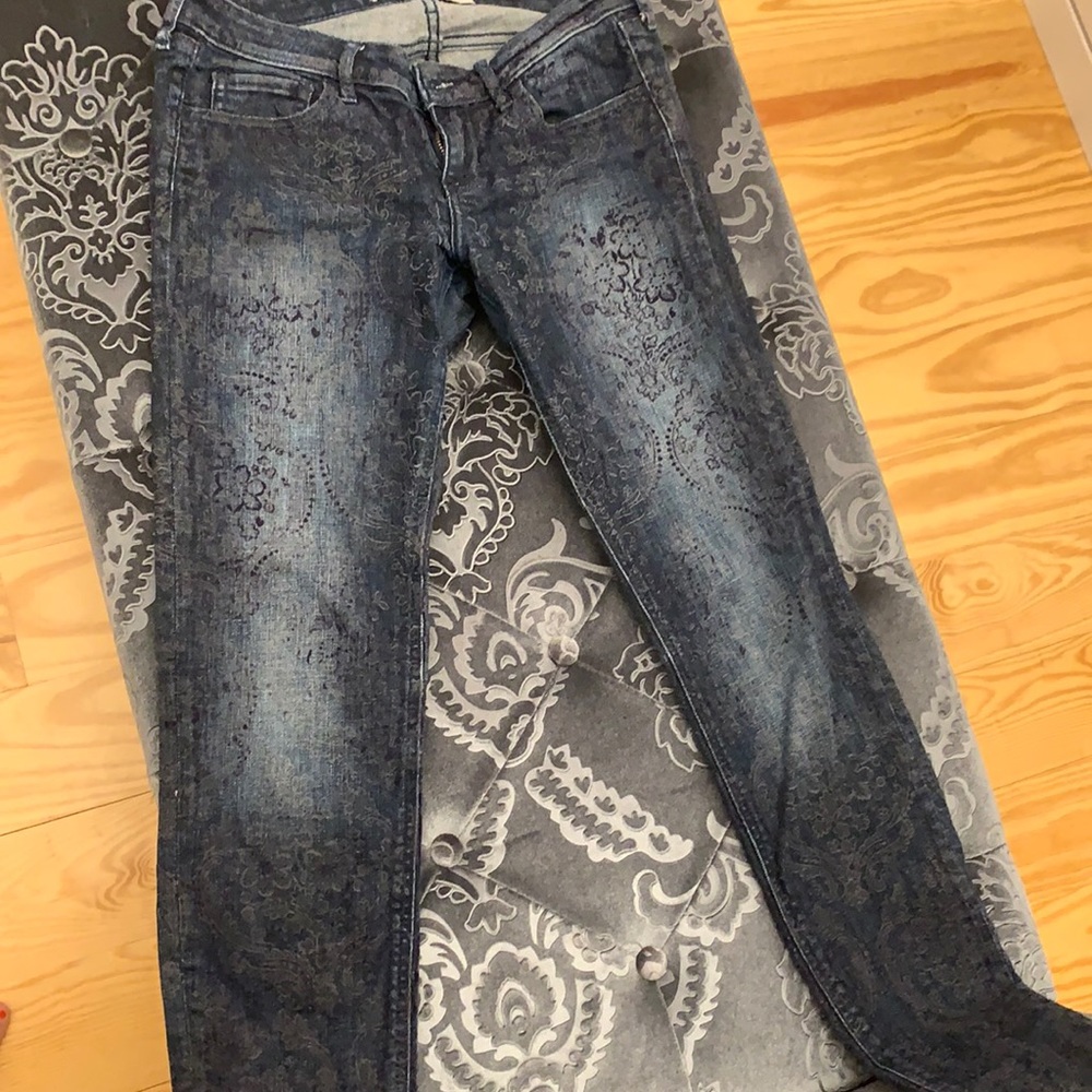 Hollister jeans paisley print